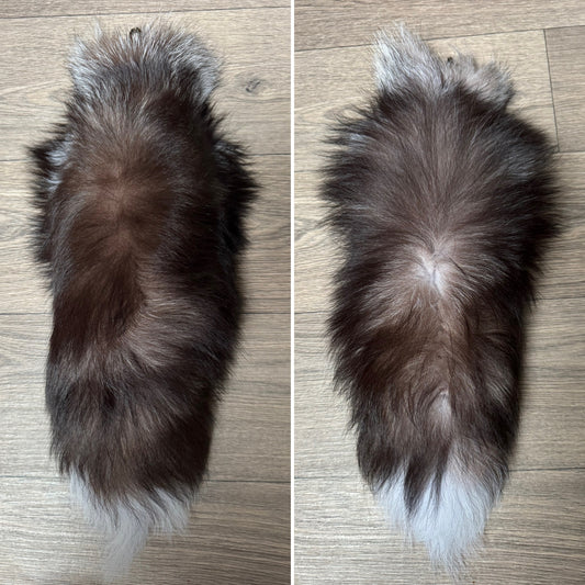 Crystal fox tail keychain (187)