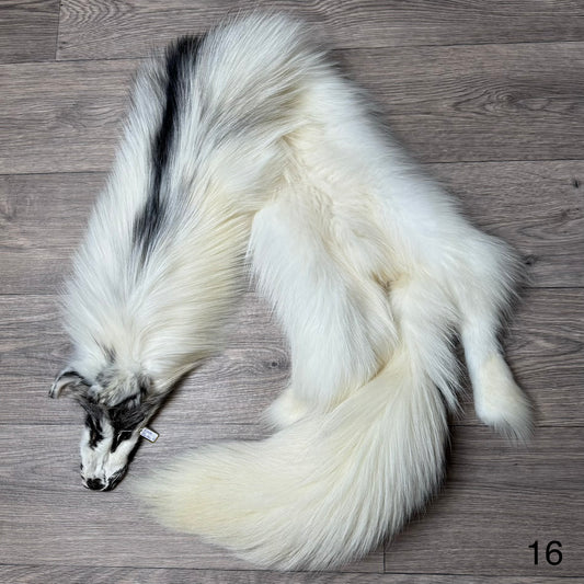 Cross Marble fox pelt (16)