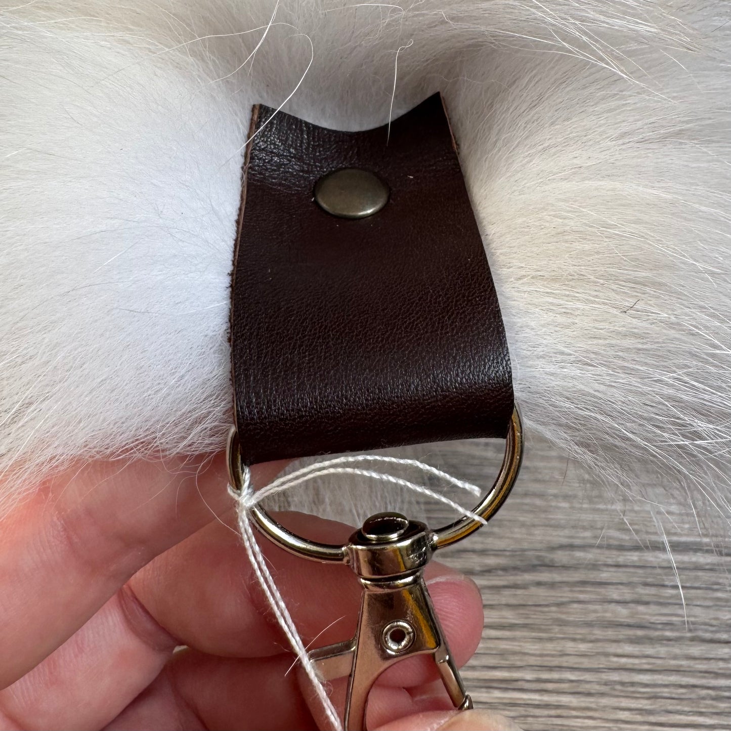 Palomino Frost fox tail keychain (128)