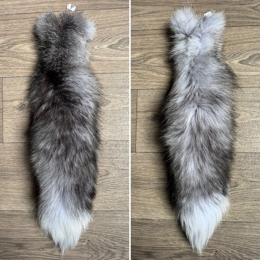 Blue Frost fox tail keychain (109)