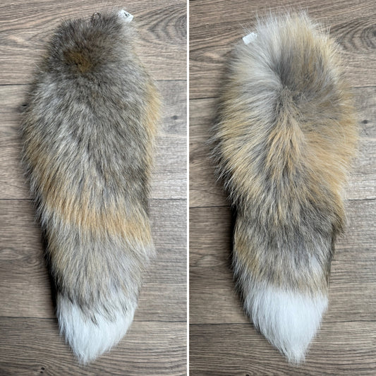 Golden Island fox tail keychain (146)