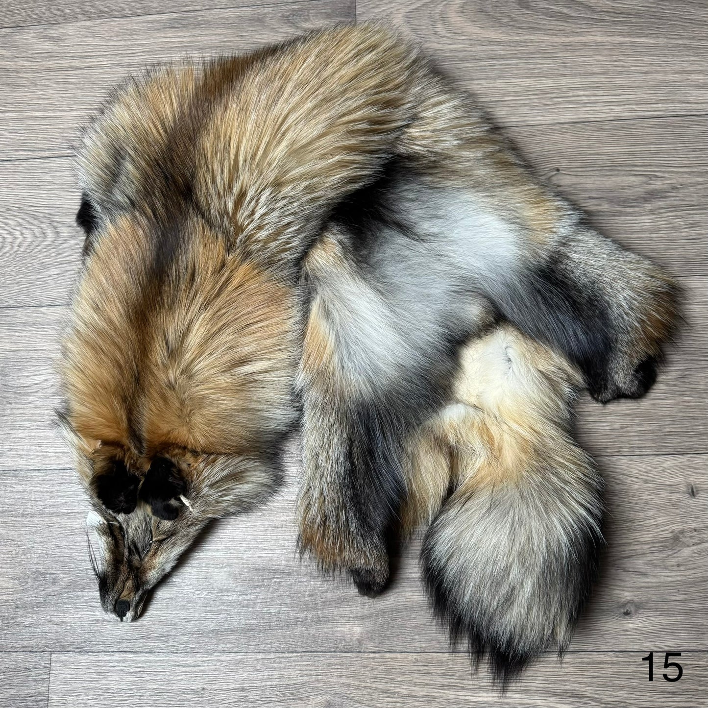 Smokey fox pelt (15)