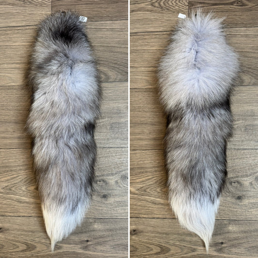 Blue Frost fox tail keychain (173)