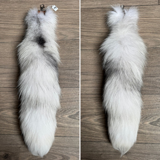 Arctic Marble fox tail keychain (139)