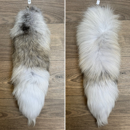 Arctic Golden Island fox tail keychain (13)