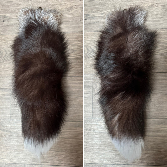 Crystal fox tail keychain (73)