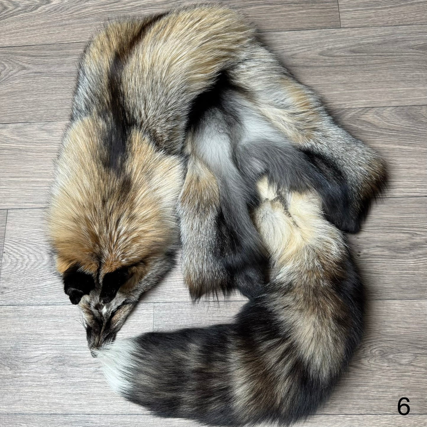 Smokey fox pelt (6)