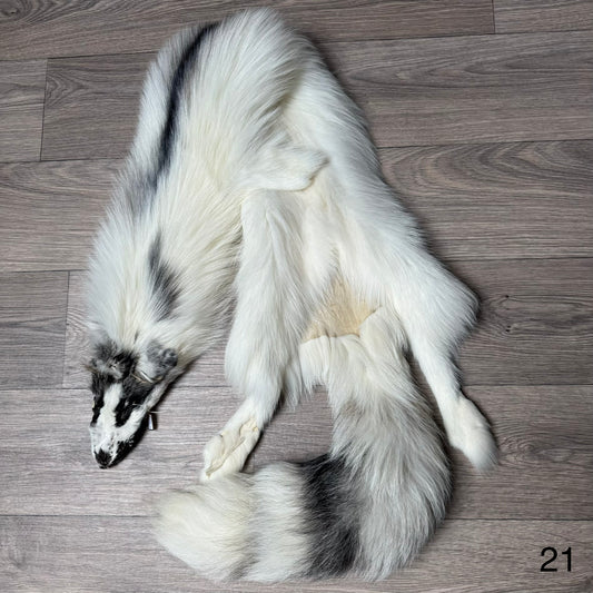 Cross Marble fox pelt (21)