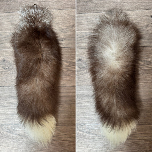 Polish Pastel fox tail keychain (66)