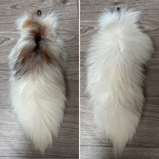 Sun Glow fox tail keychain (124)
