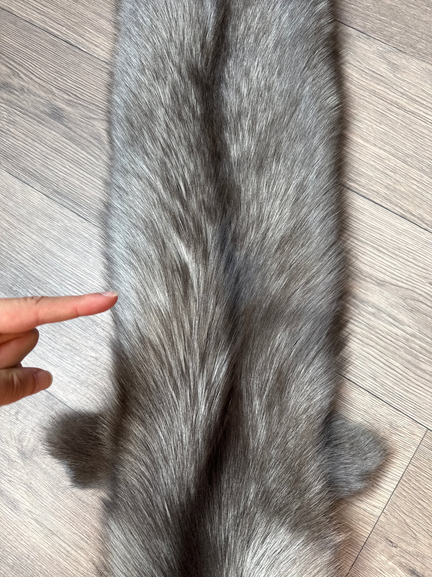 Pearl fox pelt (3)