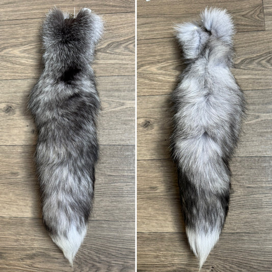 Blue Frost fox tail keychain (47)