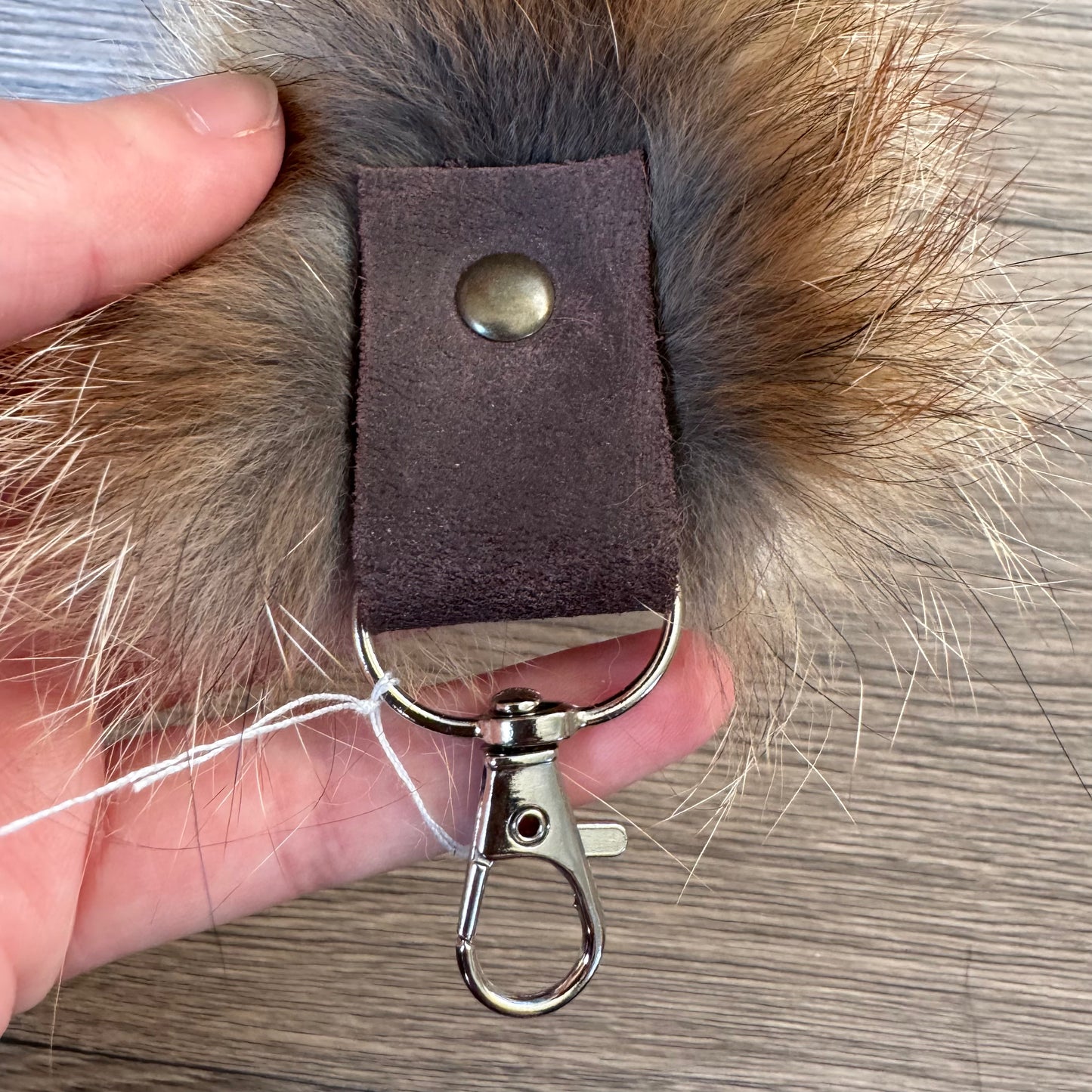 Red fox tail keychain (59)