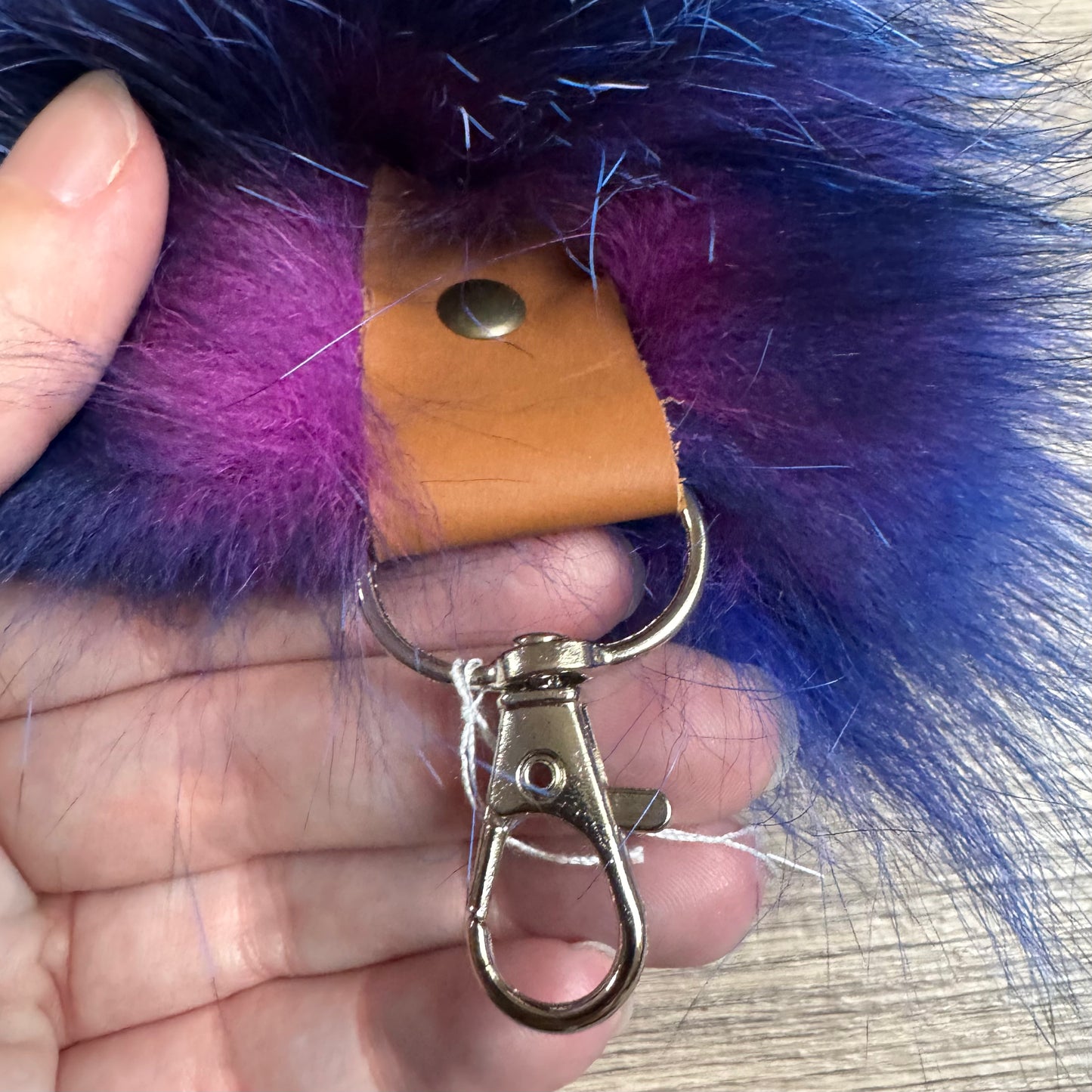 Mixed blue dyed Blue Frost fox tail keychain (30)