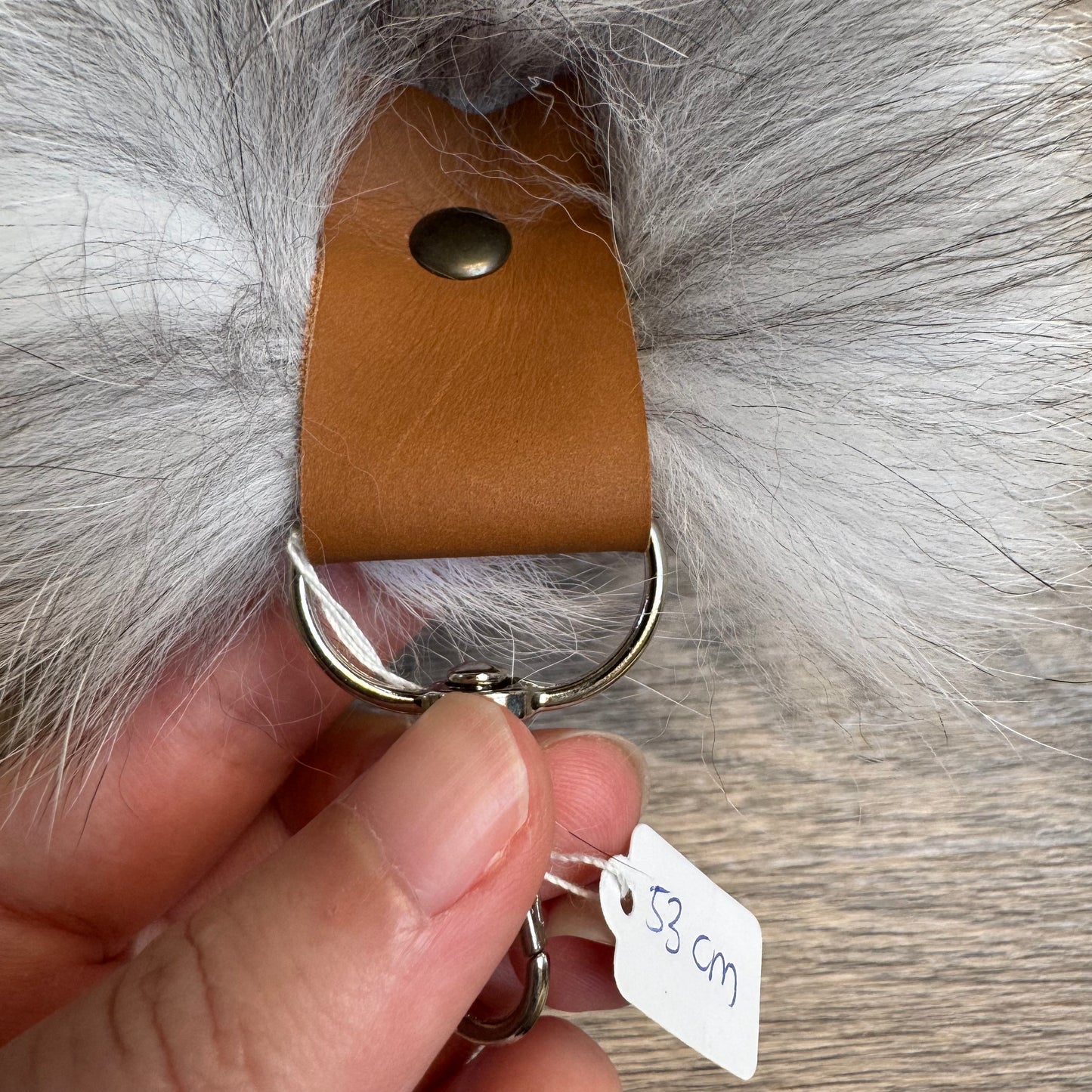 Arctic Golden Island fox tail keychain (3)
