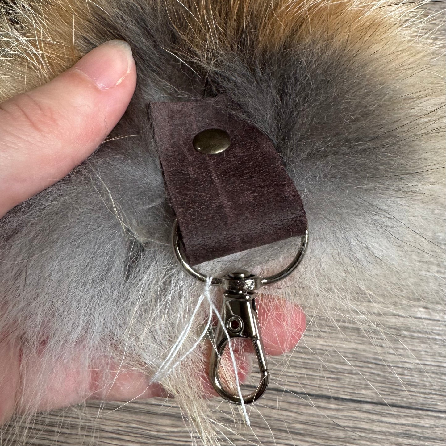 Gold fox tail keychain (19)