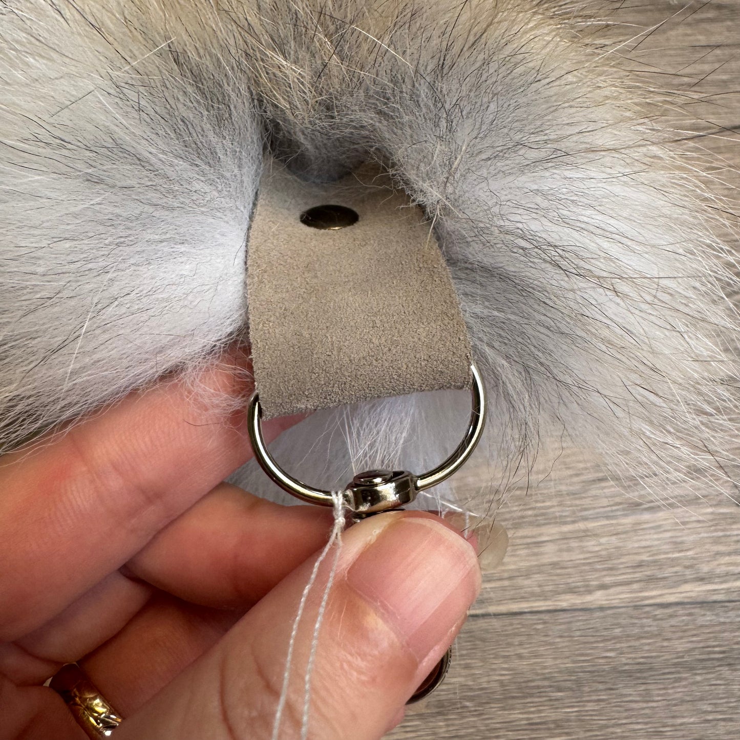 Arctic Golden Island fox tail keychain (85)