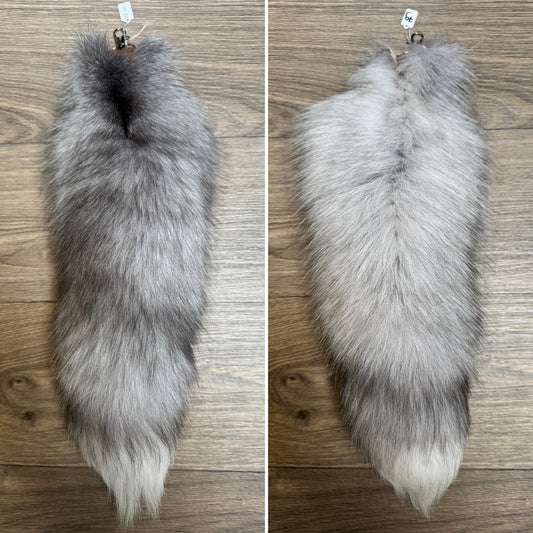 Sapphire Frost fox tail keychain (79)