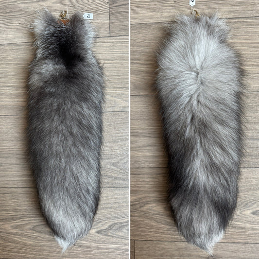 Blue Frost fox tail keychain (131)