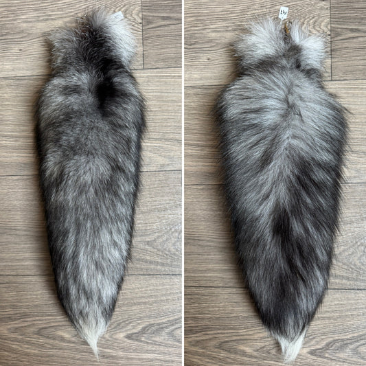 Blue Frost fox tail keychain (147)