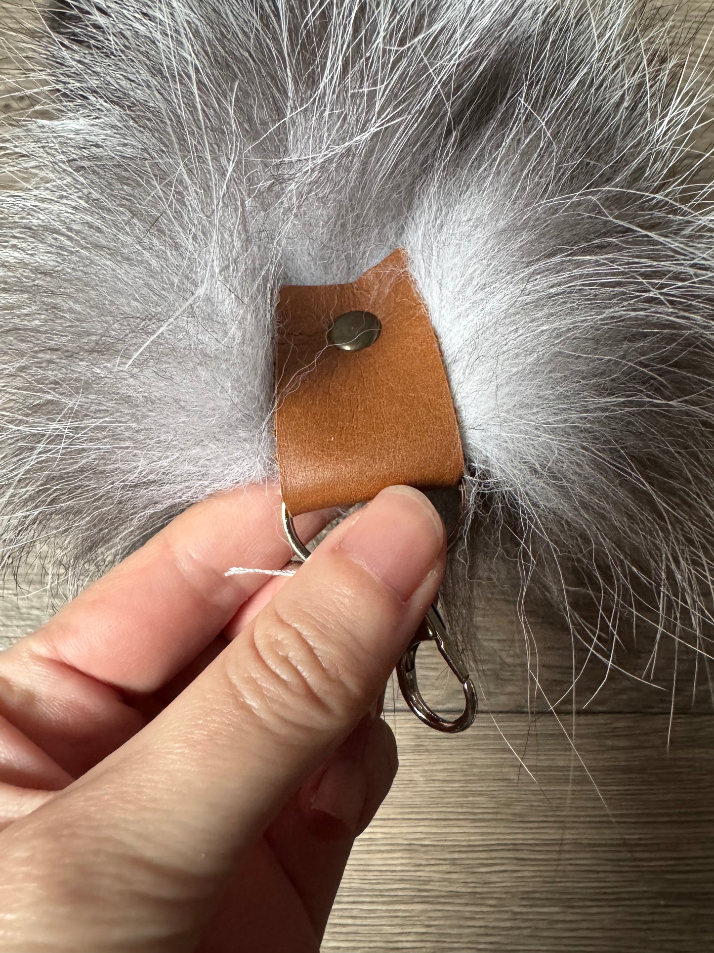 Silver fox tail keychain (129)