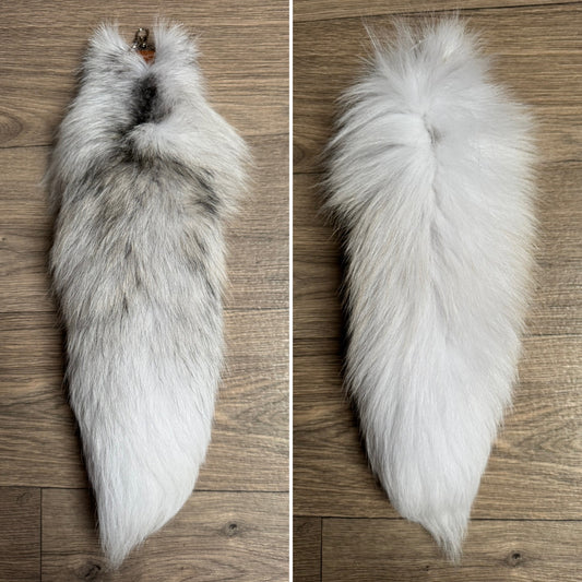 Arctic Golden Island fox tail keychain (6)