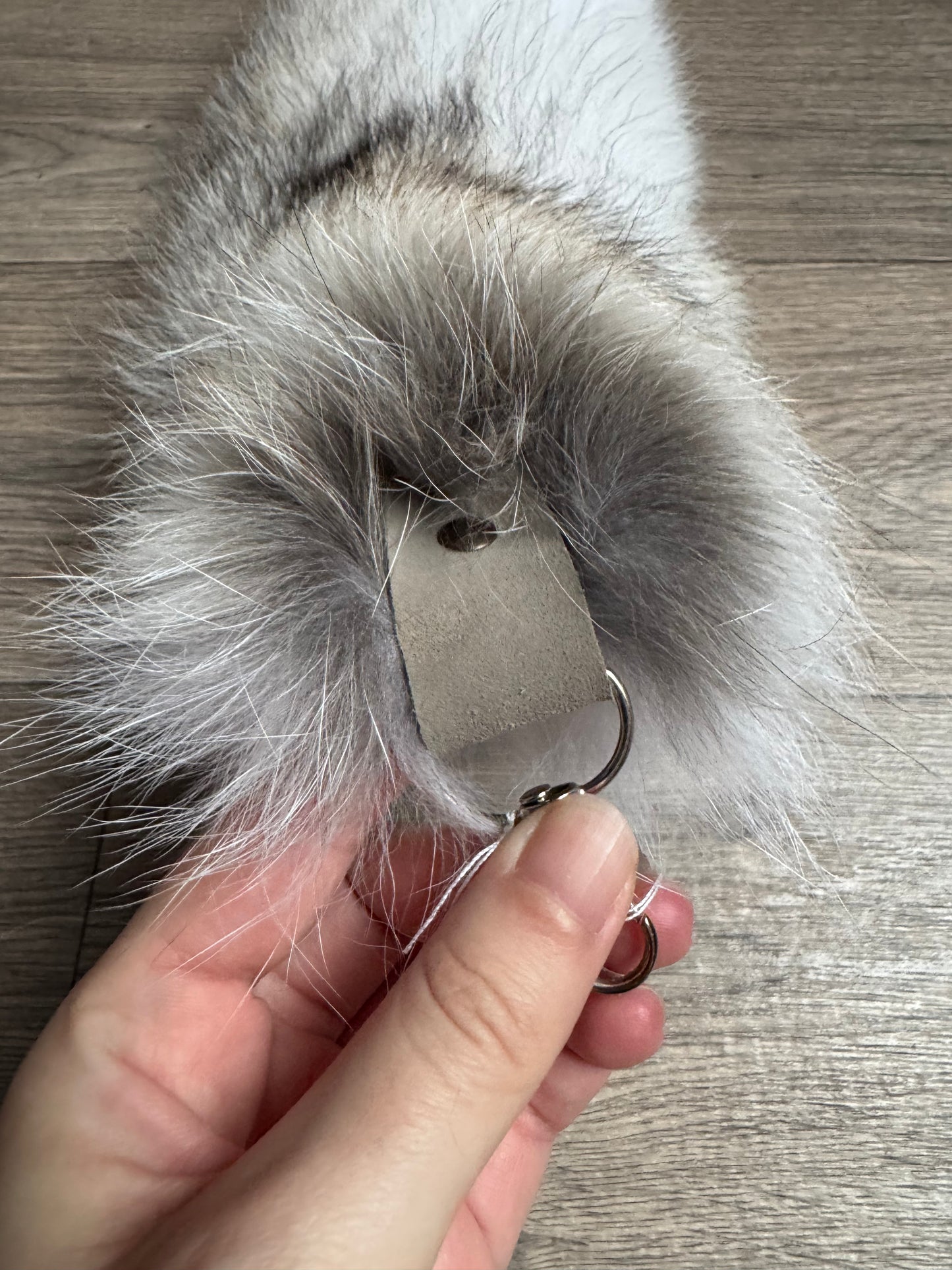 Arctic Golden Island fox tail keychain (20)