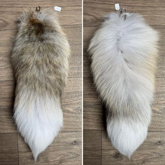 Arctic Golden Island fox tail keychain (8)