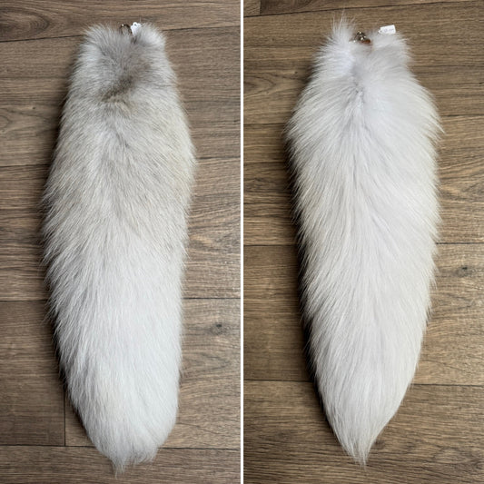 Shadow Golden Island fox tail keychain (48)