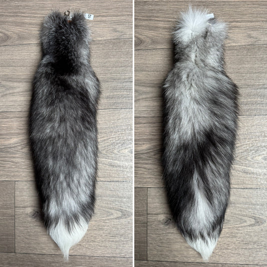 Blue Frost fox tail keychain (87)