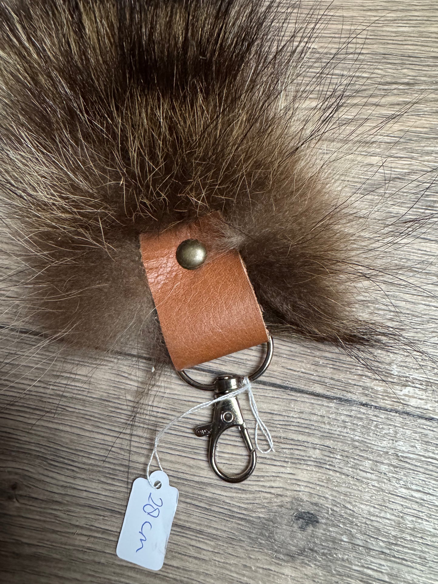 Raccoon tail keychain (154)