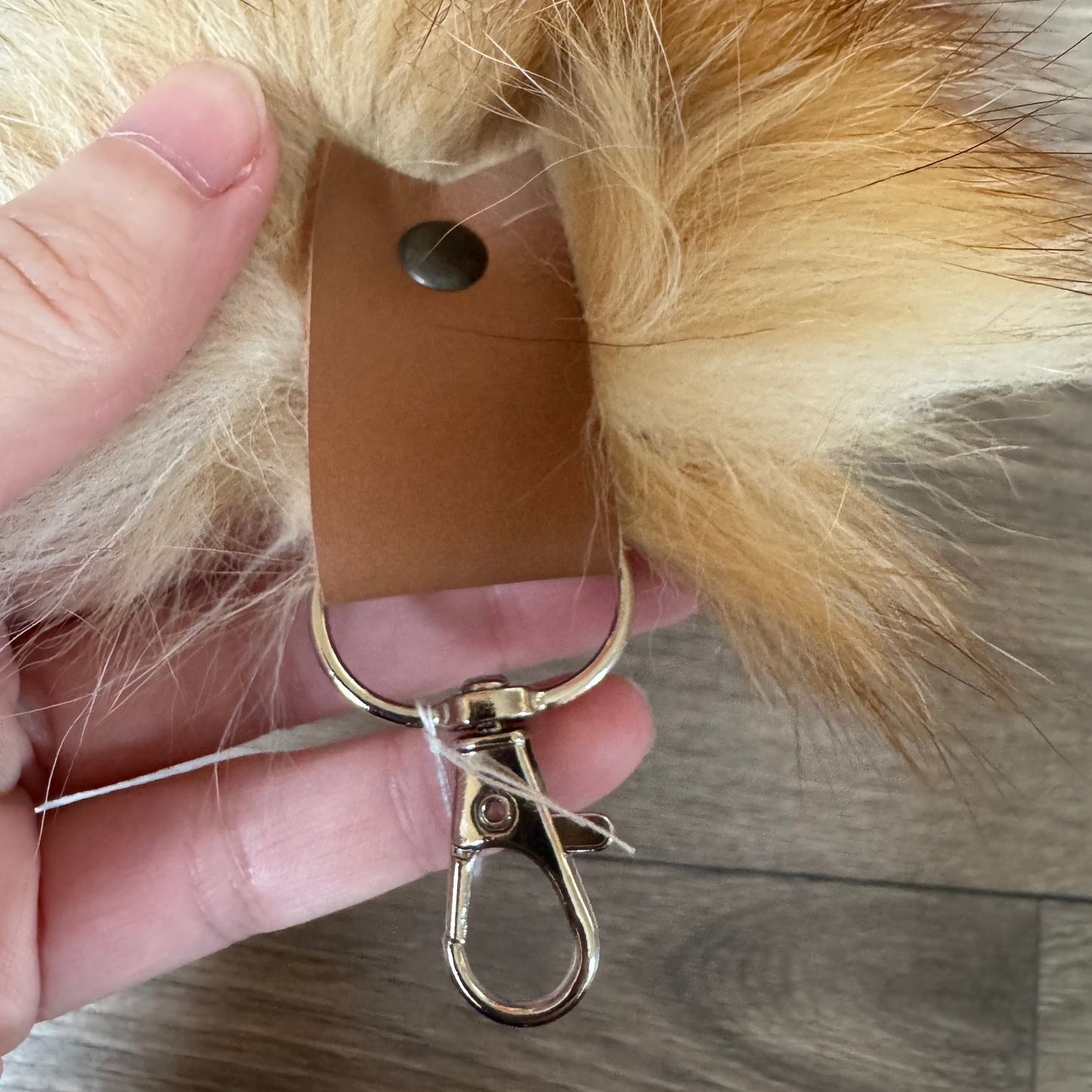 Crystal fox tail keychain (8)