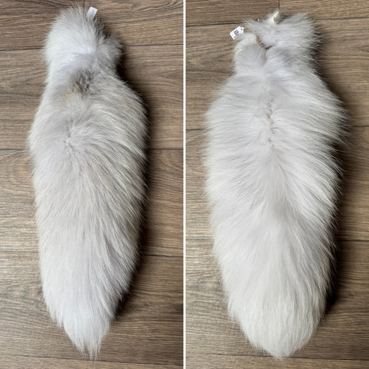 Shadow Golden Island fox tail keychain (134)